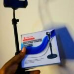 TABLE PHONE HOLDER