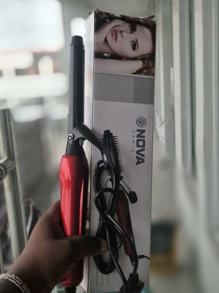 NOVA Straightener